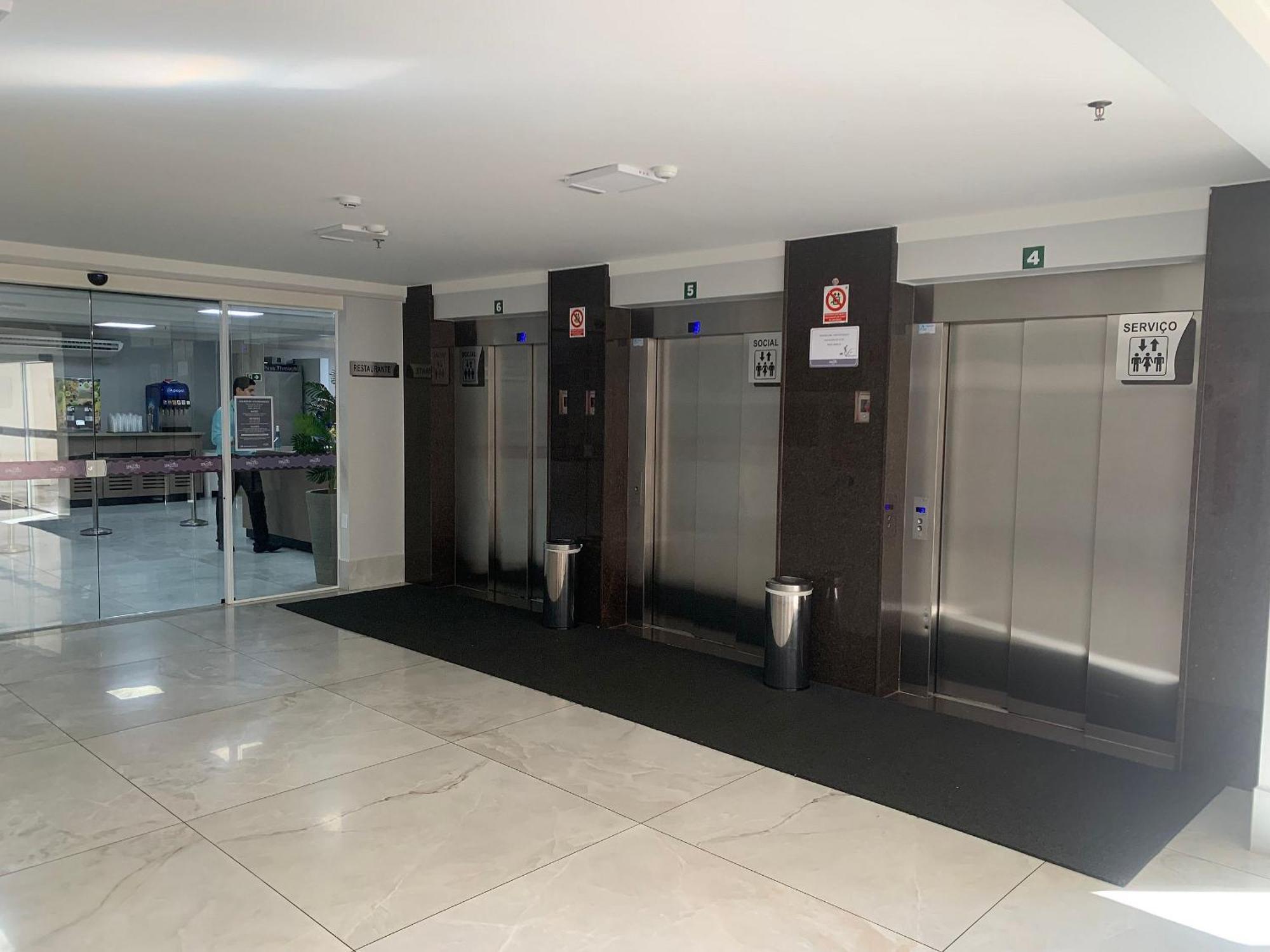 Hotel Spazzio Diroma Cafe Da Manha E Acesso Ao Acqua Park 卡达斯诺瓦斯 外观 照片