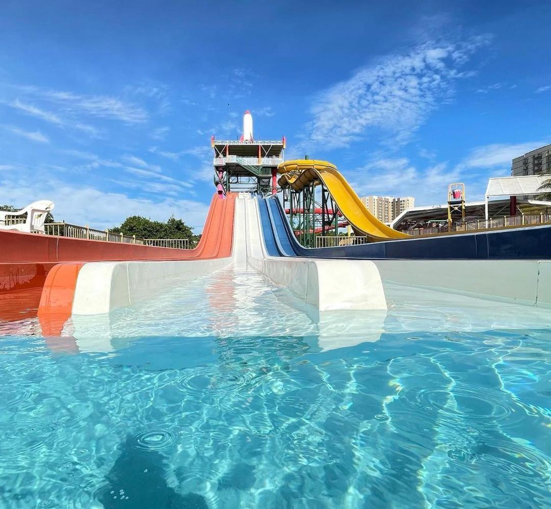 Hotel Spazzio Diroma Cafe Da Manha E Acesso Ao Acqua Park 卡达斯诺瓦斯 外观 照片